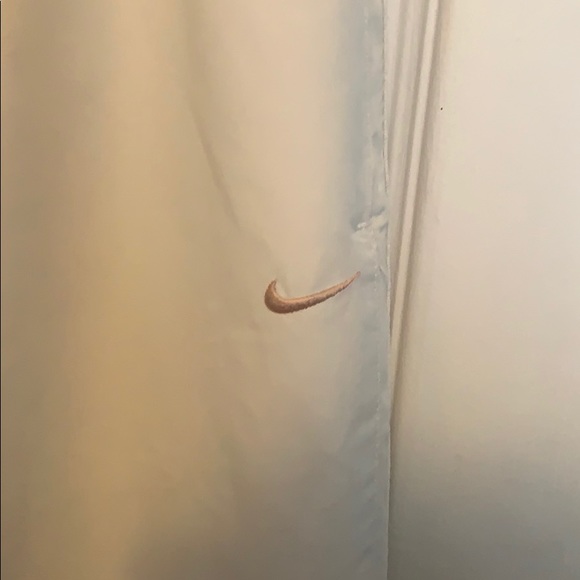 Nike pants - Picture 3 of 3